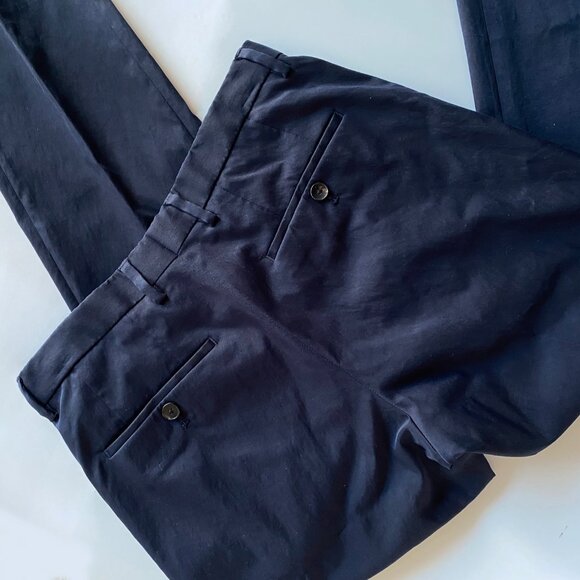 Hugo BOSS Women’s Chino Pants Regular Fit Front Pleats Trousers Sz 30R US - Picture 4 of 8